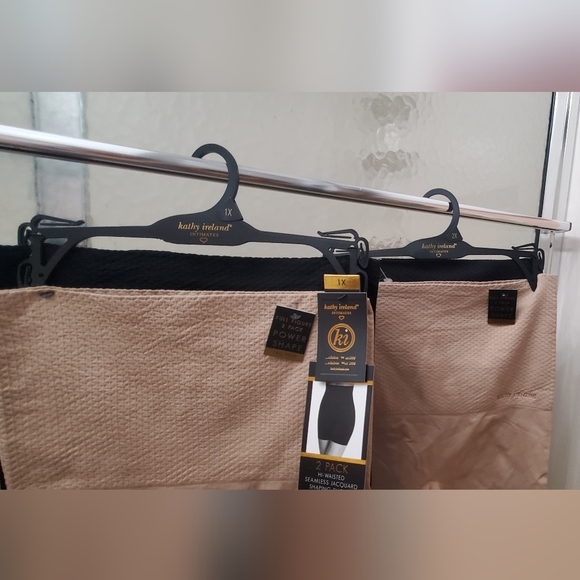 NWT Kathy Ireland Intimates Full Figure 2PK POWER Shaping Shorts. 1X & 2X.$35 Ea - Picture 11 of 13